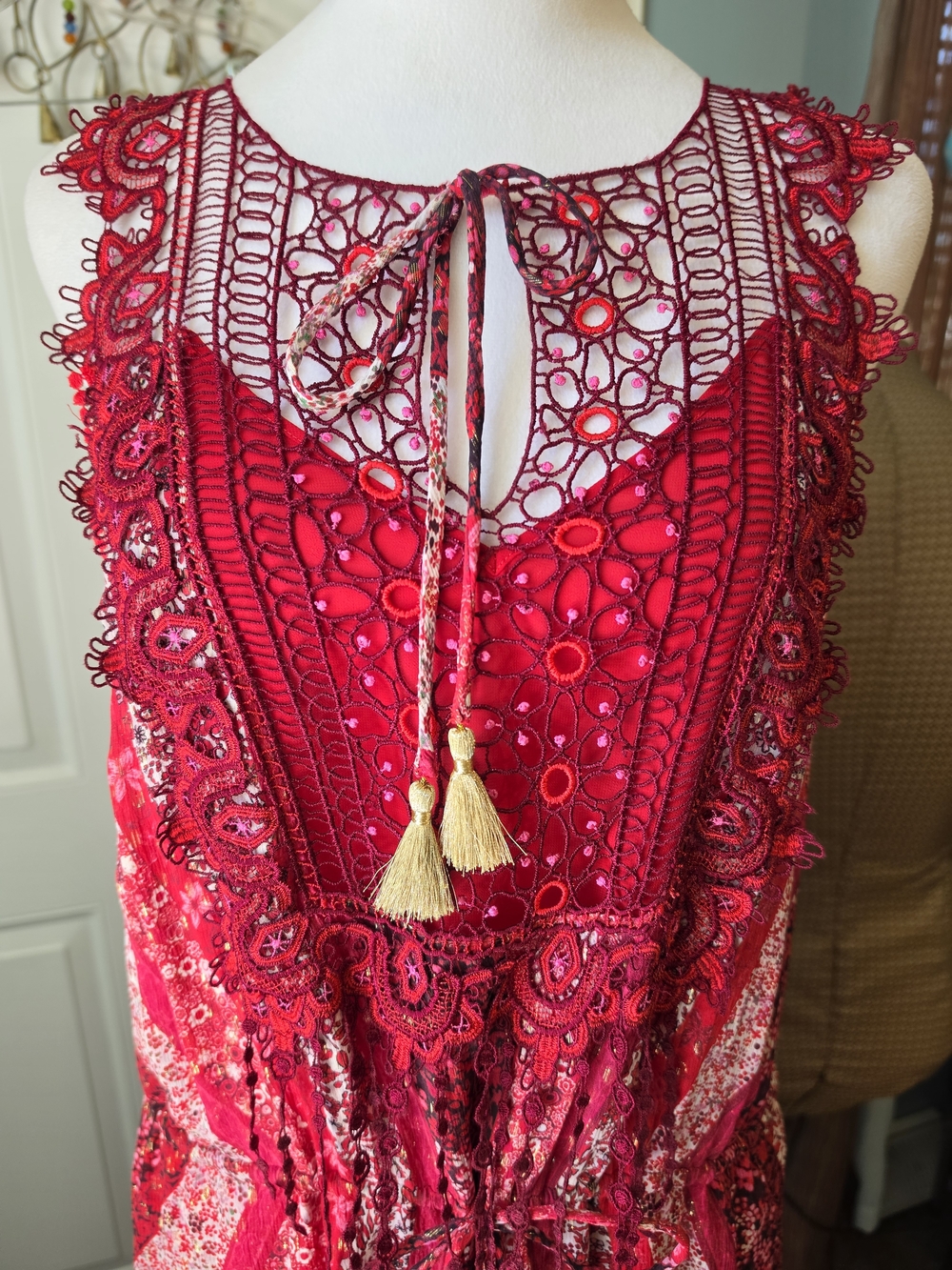 Elie Tahari Redwood McKenna Silk  Midi Dress Womens 8 Red Floral Boho Tassels - Picture 8 of 15